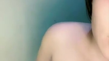 Rann Alias Angela Host Mulus Cantik