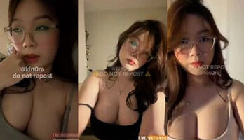 Kinora Tiktokers Cantik Kompilasi Pap Nakal Belahan