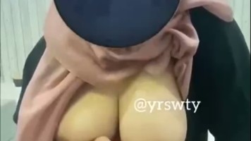 Bokep Premium Sex Dikocokin Ukhti Rara