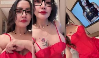 Sisca Mellyana Pap Buat Kamu Versi Lingerie Merah
