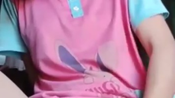 DINI Gadis Cantik Doyan Colmek