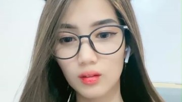 Miss ElsaFroz Host Baru