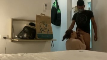 Mbak Susi Bujuk Pengantar Paket Layani Ngewe