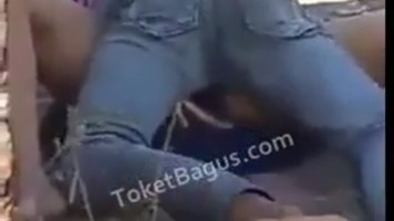 Terciduk Ngentot Di Balik Tembok
